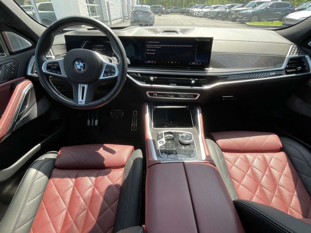 Used 2025 Blue BMW M60i image 20