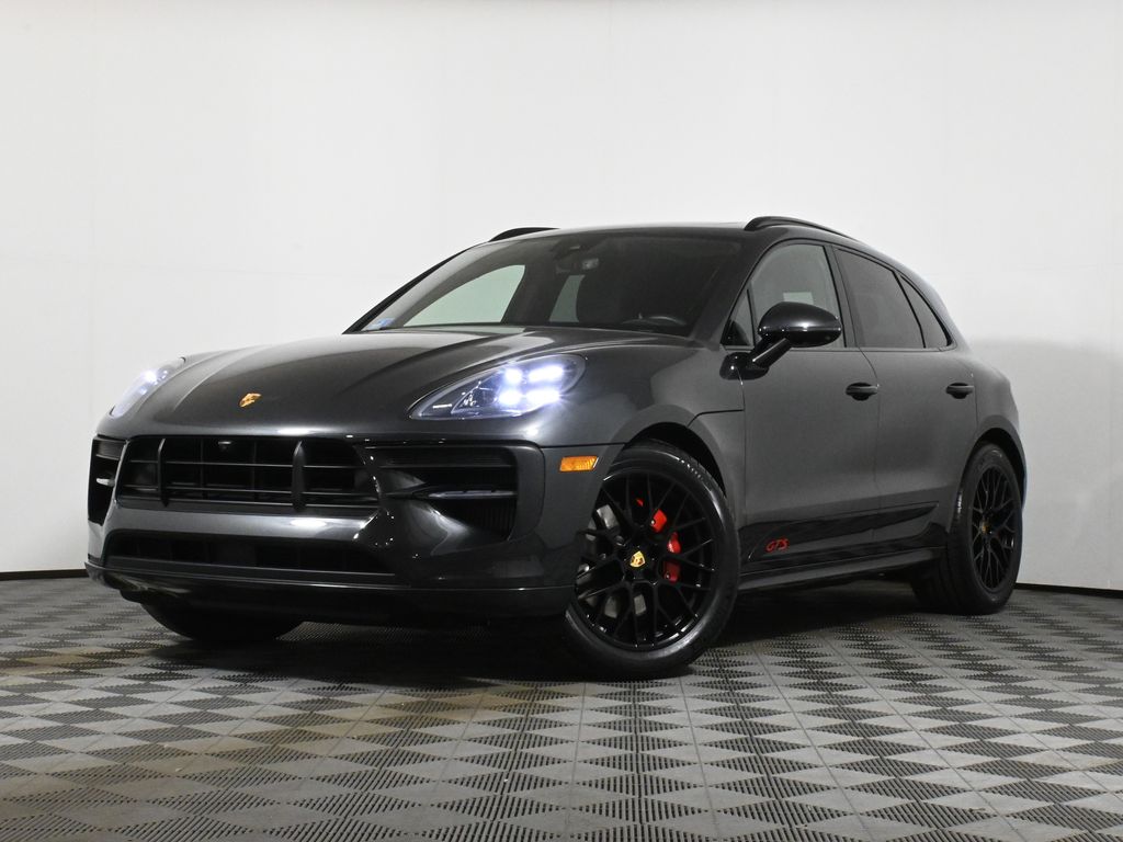 2021 Porsche Macan GTS -
                Warwick, RI