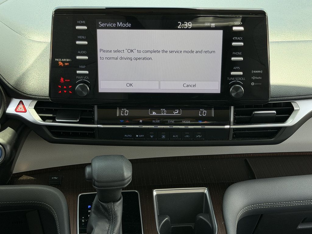Used 2022 Toyota Sienna Van