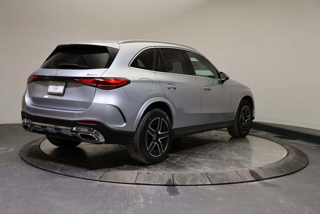Thumbnail: 2026 Mercedes-Benz GLC - 7