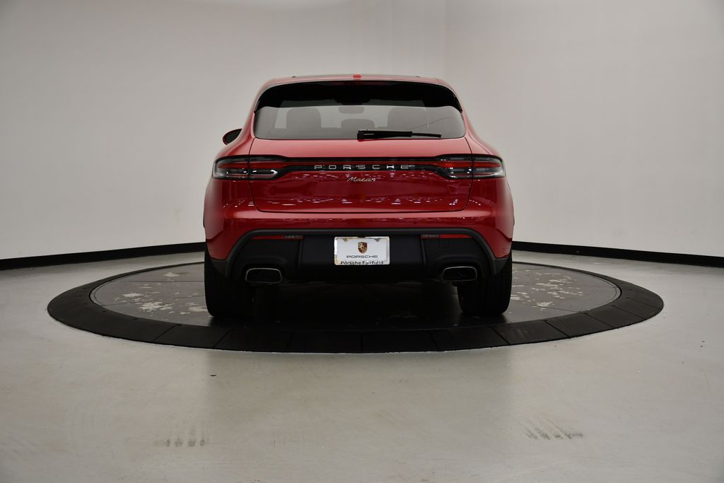 Thumbnail: 2025 Porsche Macan - 4