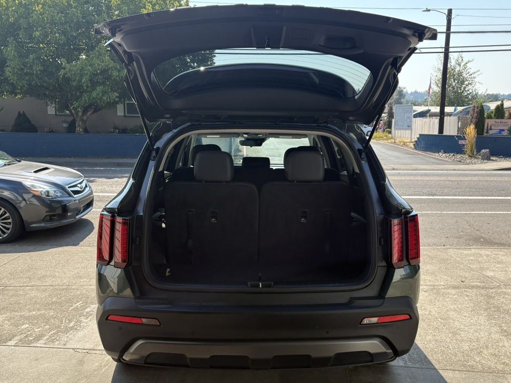 2022 Kia Sorento S