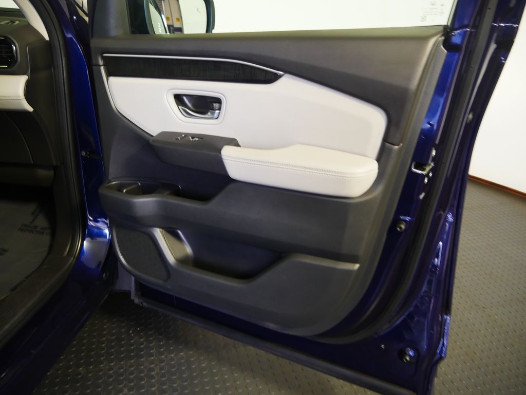 Thumbnail: 2023 Honda Pilot - 5