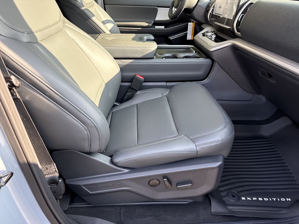 New 2026 Ford Expedition SUV