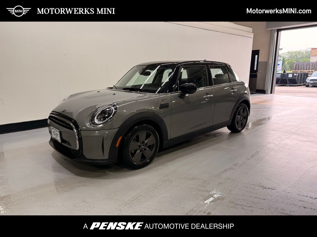 2023 MINI Cooper Base -
                  Golden Valley, MN