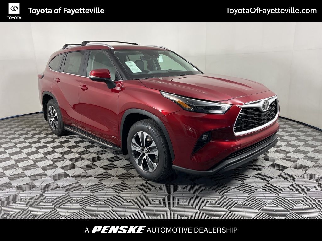 Thumbnail: 2025 Toyota Highlander - 6