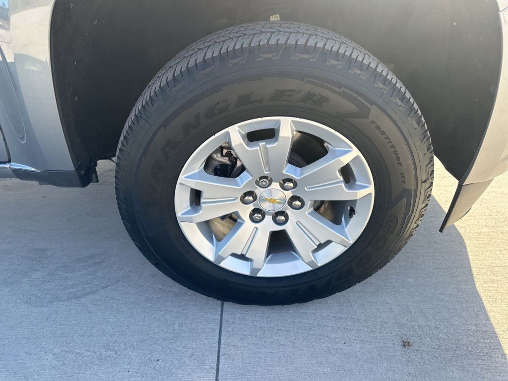 2021 Chevrolet Colorado LT 14