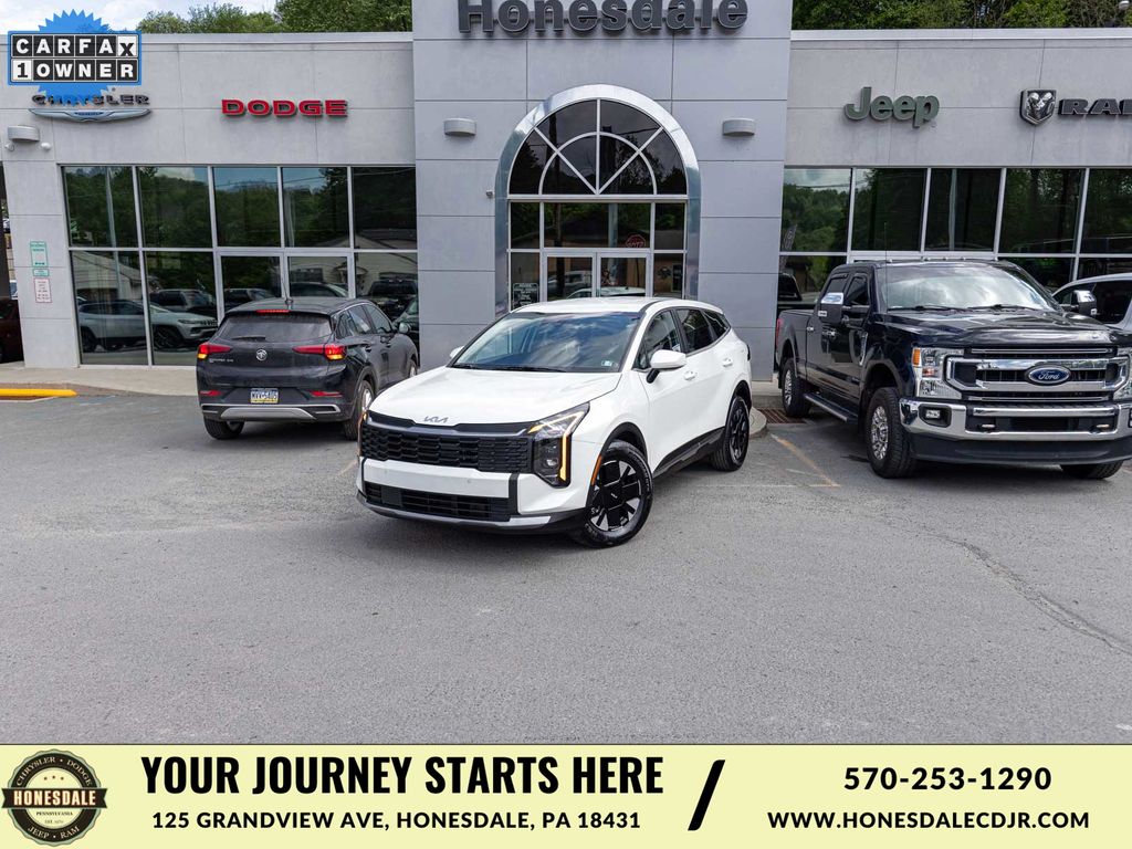 Snow White Pearl 2026 Kia Sportage Hybrid SUV / Crossover Front-Wheel Drive 6-Speed Automatic