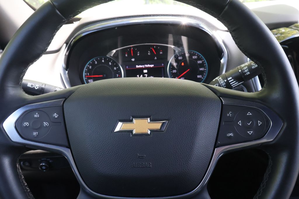 Thumbnail: 2023 Chevrolet Traverse - 30