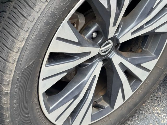 Used 2021 Nissan Rogue SUV