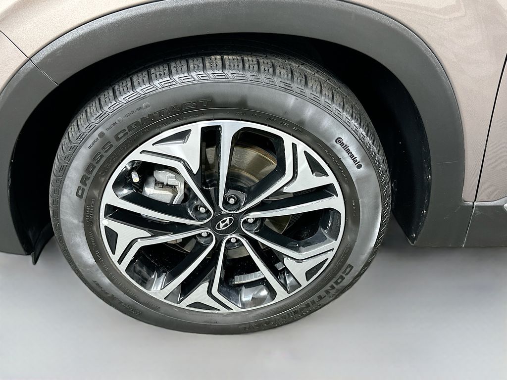 Thumbnail: 2019 Hyundai Santa Fe - 31