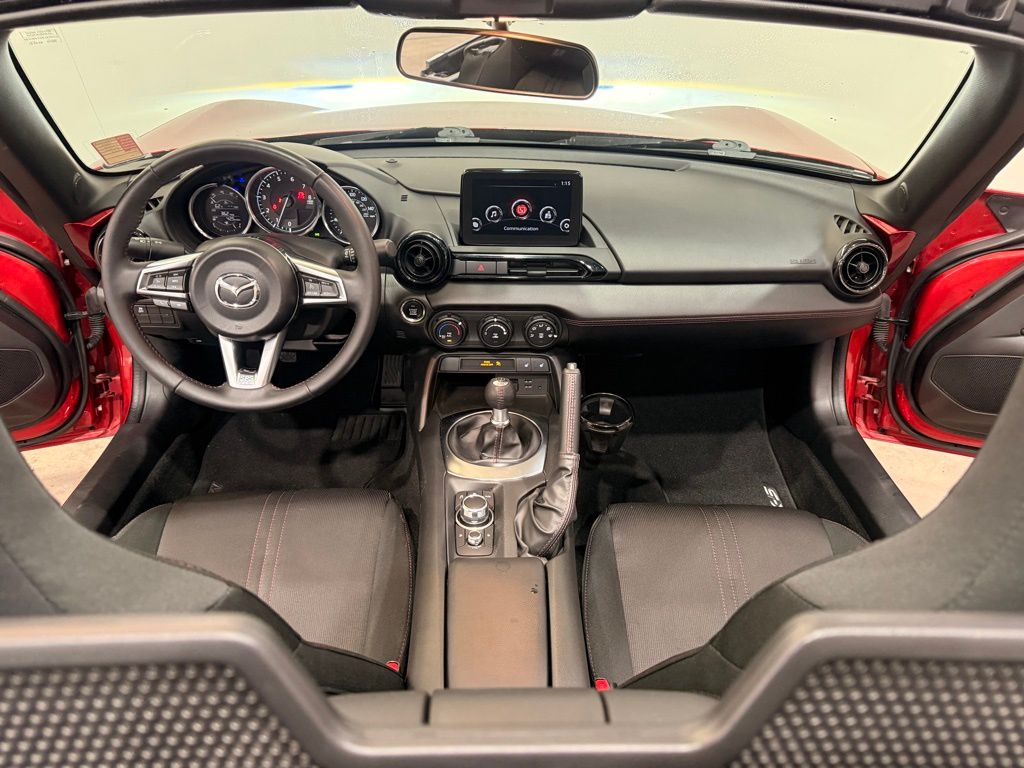 2019 Mazda MX-5 Miata Club
