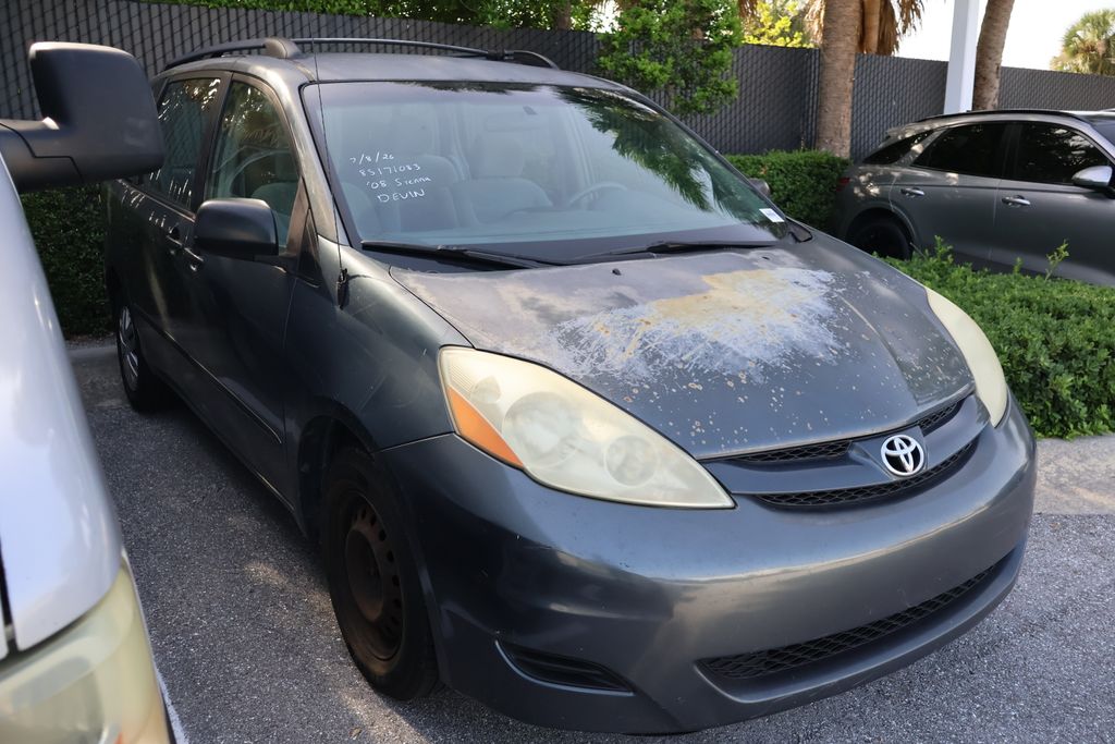 Thumbnail: 2008 Toyota Sienna - 6