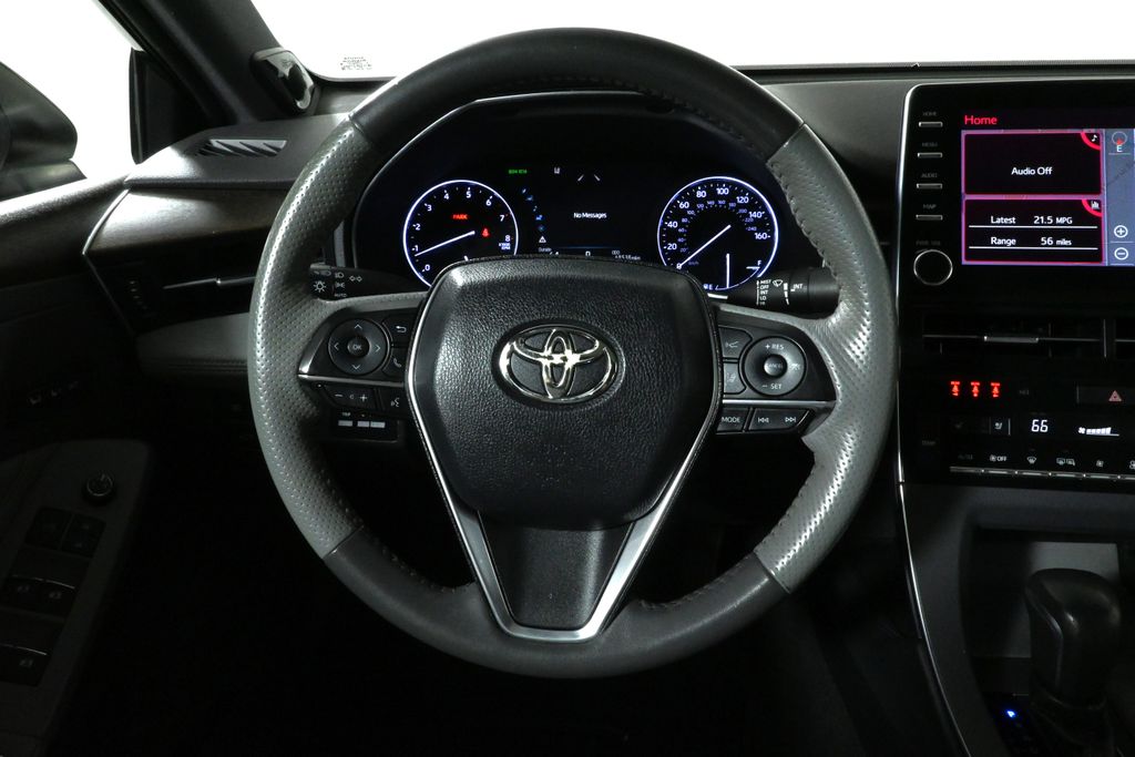 2019 Toyota Avalon Limited 19