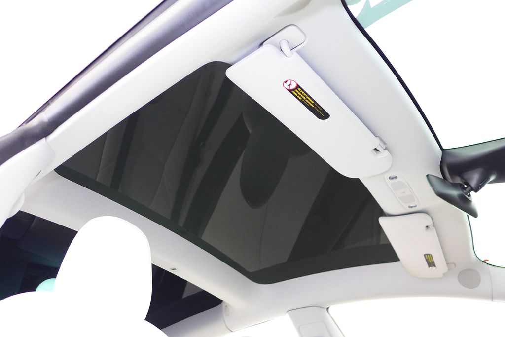 Thumbnail: 2021 Tesla Model 3 - 18