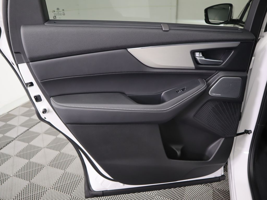 Thumbnail: 2026 Acura MDX - 29