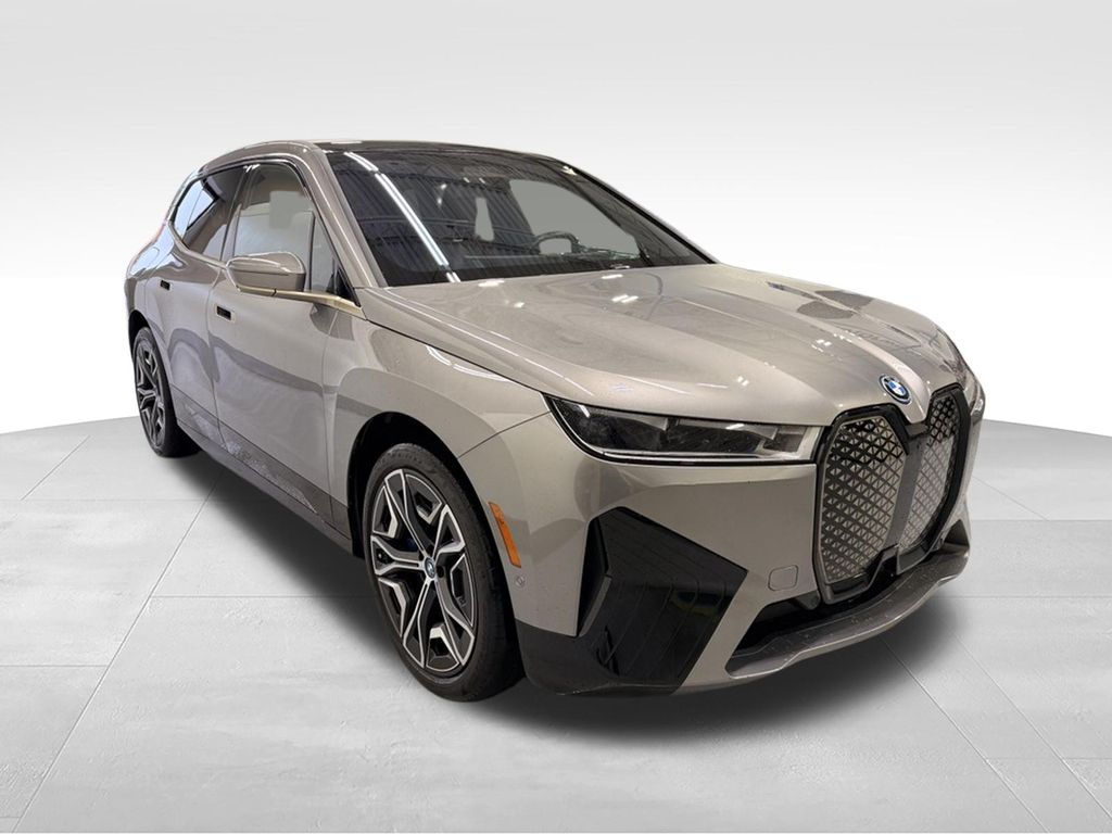 Thumbnail: 2024 BMW iX - 7