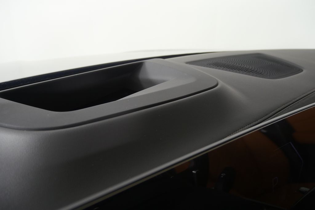 Thumbnail: 2026 BMW X7 - 20