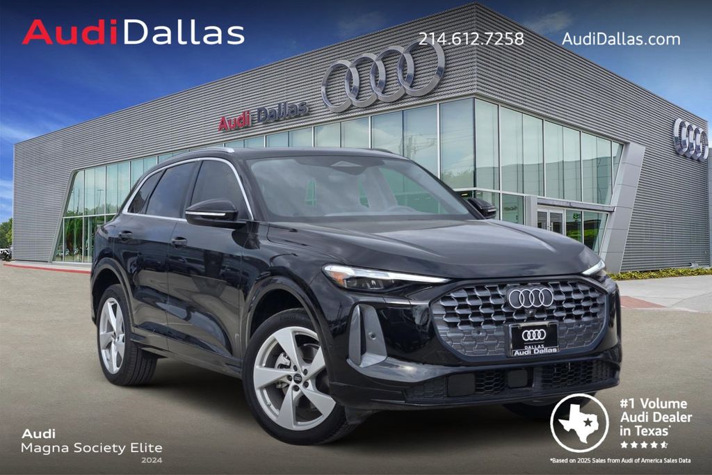 new 2025 Audi Q5 car, priced at $59,030