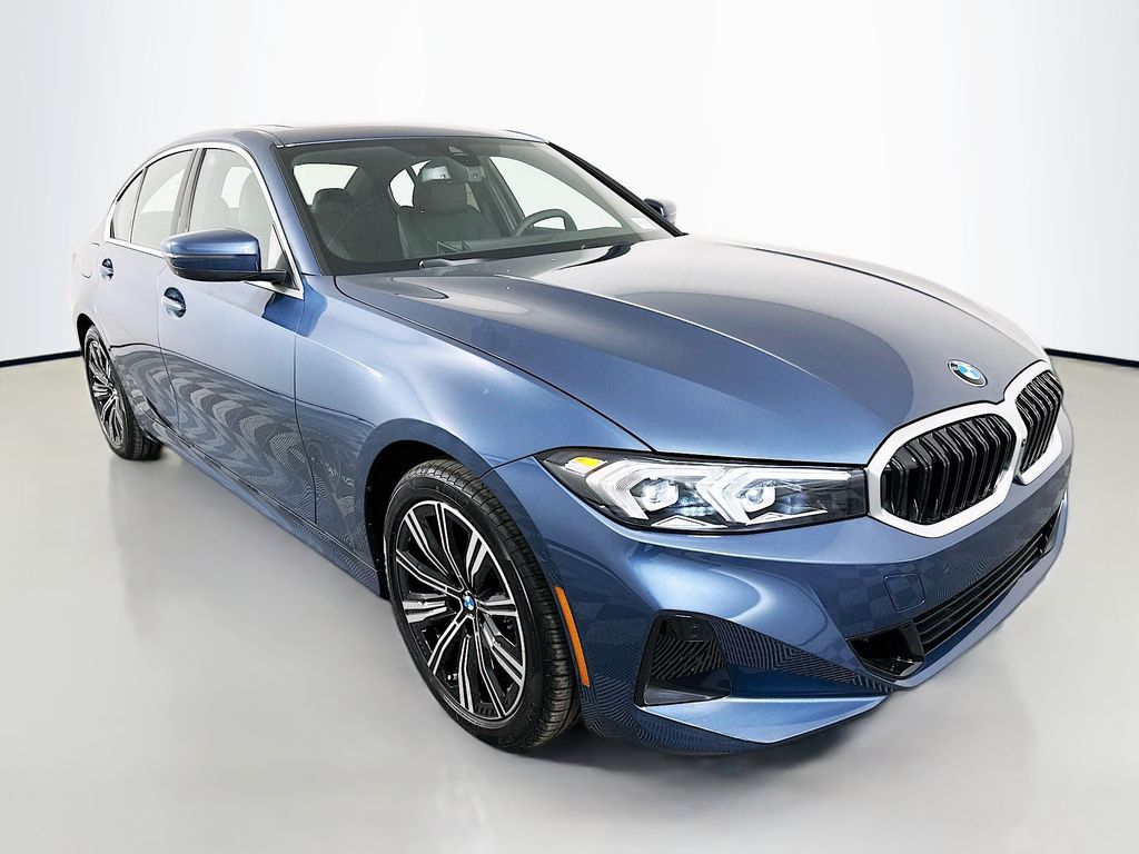 Thumbnail: 2026 BMW 3 Series - 3