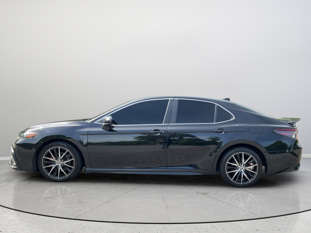 Used 2021 Toyota Camry SE 4D Sedan