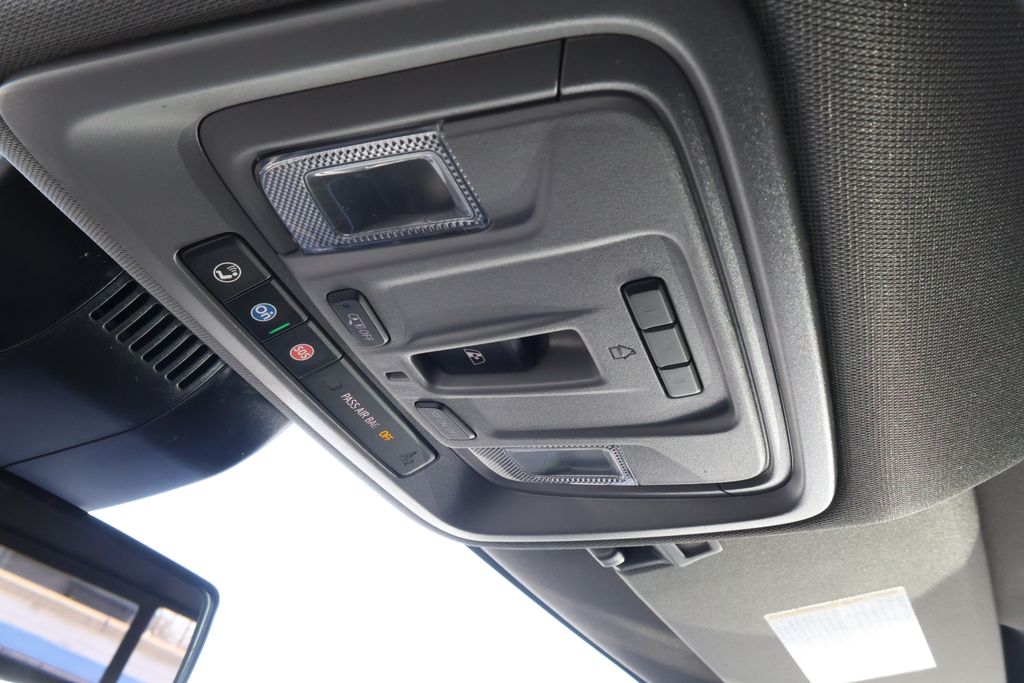 Thumbnail: 2026 Chevrolet Silverado 1500 - 32