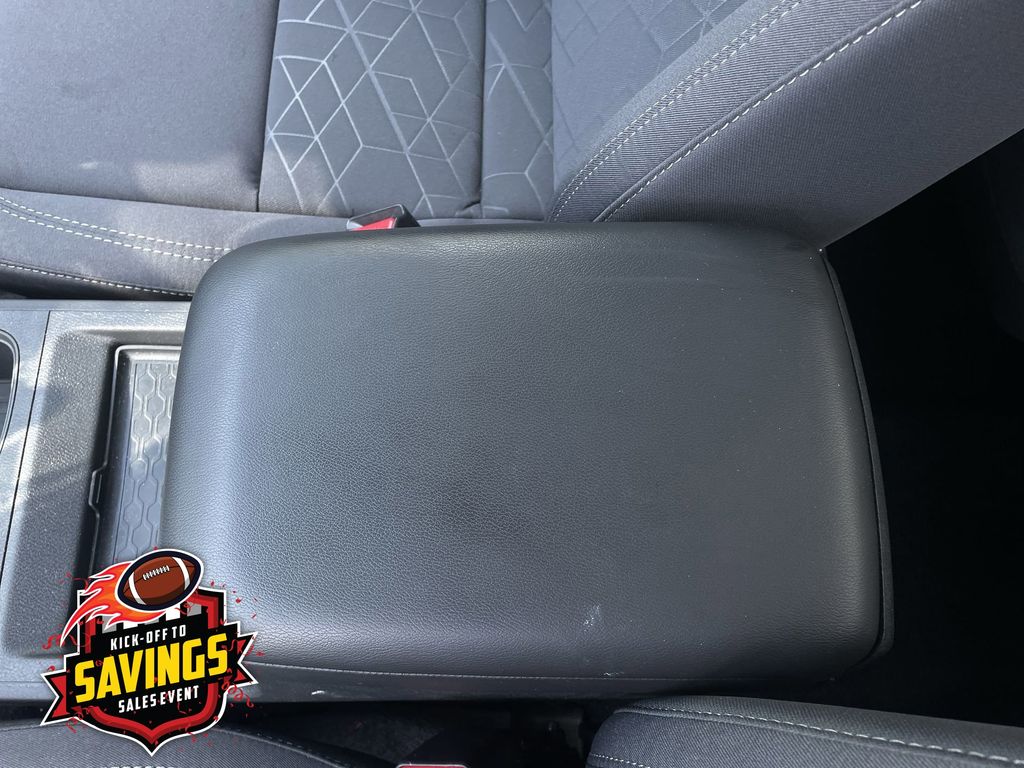 Used 2025 Nissan Frontier Truck