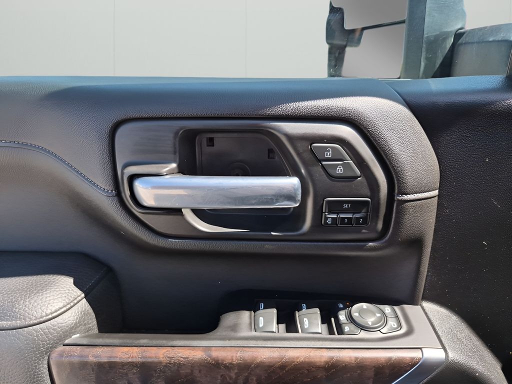 Used Car 2022 Gmc Sierra 2500hd  Denali For Sale Under $60,000 In Austin, Texas