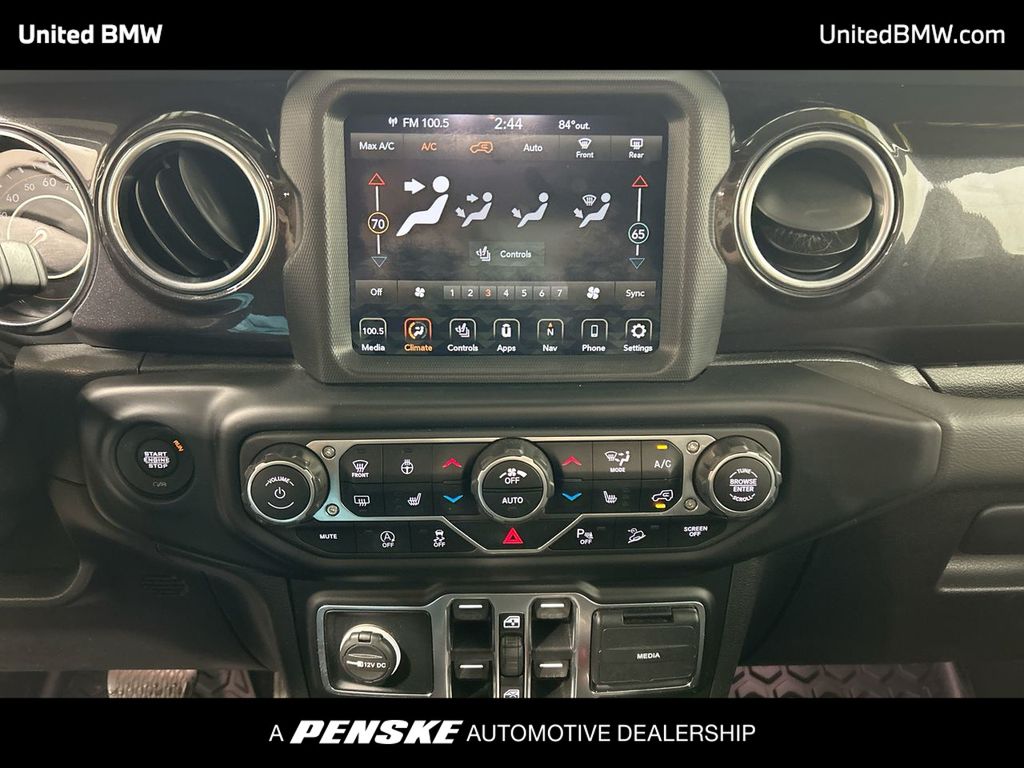 Thumbnail: 2021 Jeep Wrangler - 19