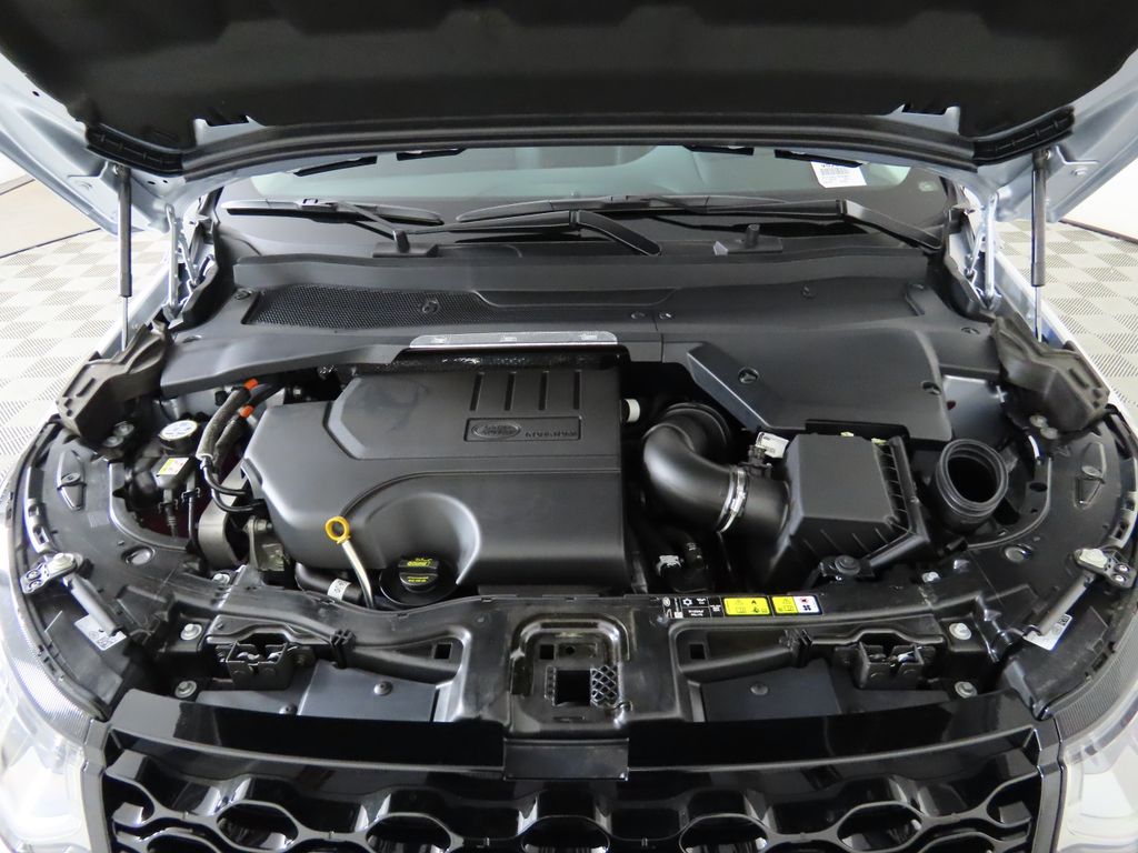 Thumbnail: 2024 Land Rover Discovery Sport - 30