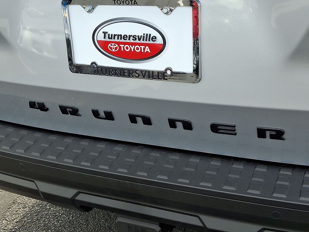 Thumbnail: 2025 Toyota 4Runner - 30