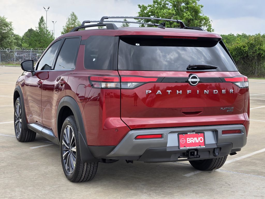 2026 Nissan Pathfinder Platinum - 3