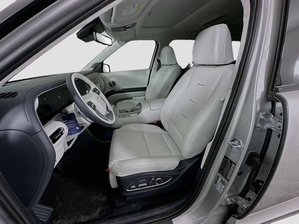 Thumbnail: 2026 Hyundai Palisade - 16