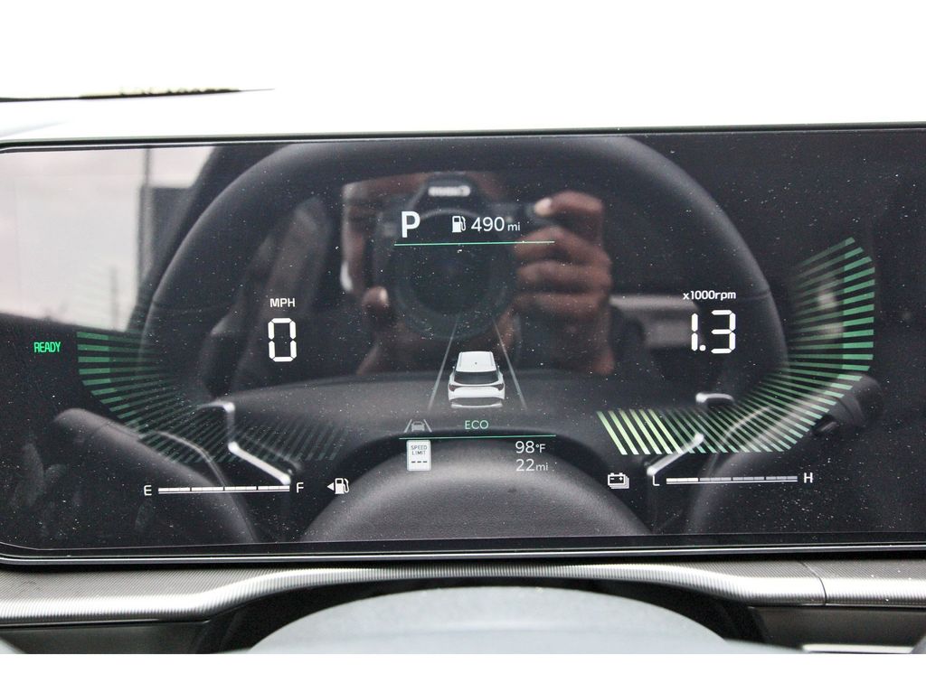 New 2026 Kia Sportage Hybrid SUV