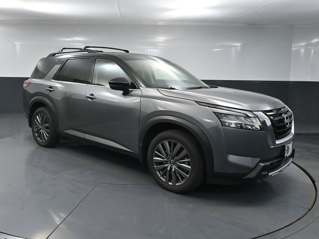 Gun Metallic/Super Black 2024 Nissan Pathfinder SUV / Crossover All-Wheel Drive 9-Speed Automatic