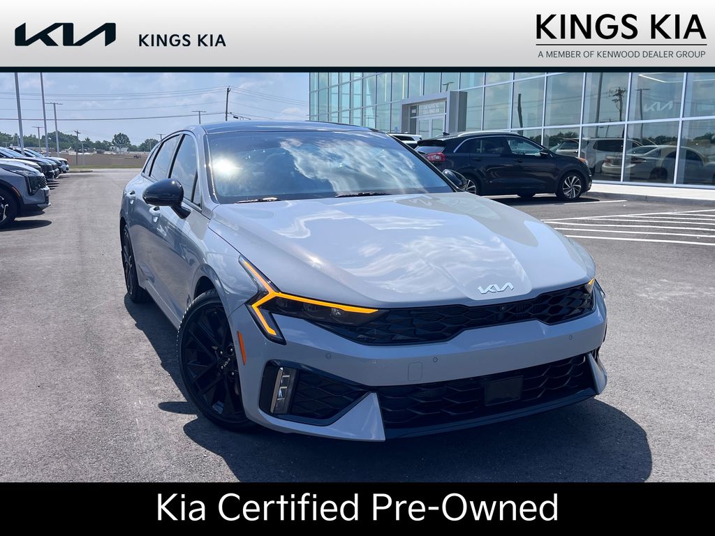 Wolf Gray 2025 Kia K5 Sedan Front-Wheel Drive 8-Speed Dual Clutch