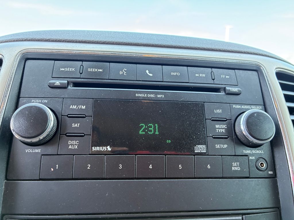 Used Car 2011 Jeep Grand Cherokee  Laredo For Sale Under $10,000 In Austin, Texas