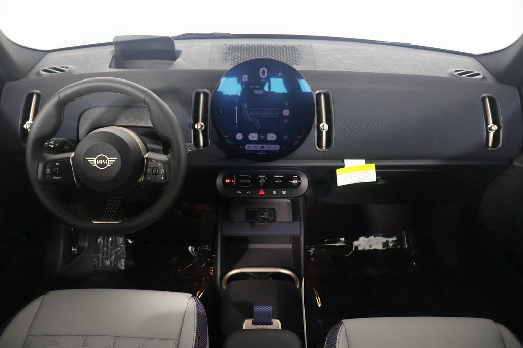 Thumbnail: 2025 MINI Cooper Countryman - 4