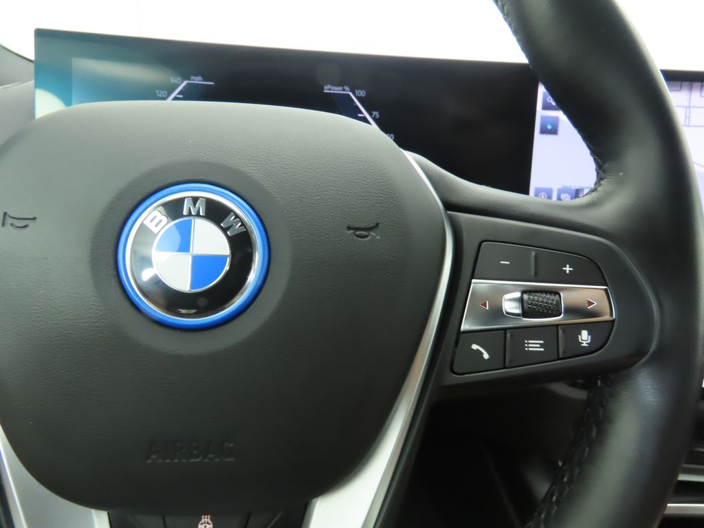 2022 BMW i4 eDrive40 12