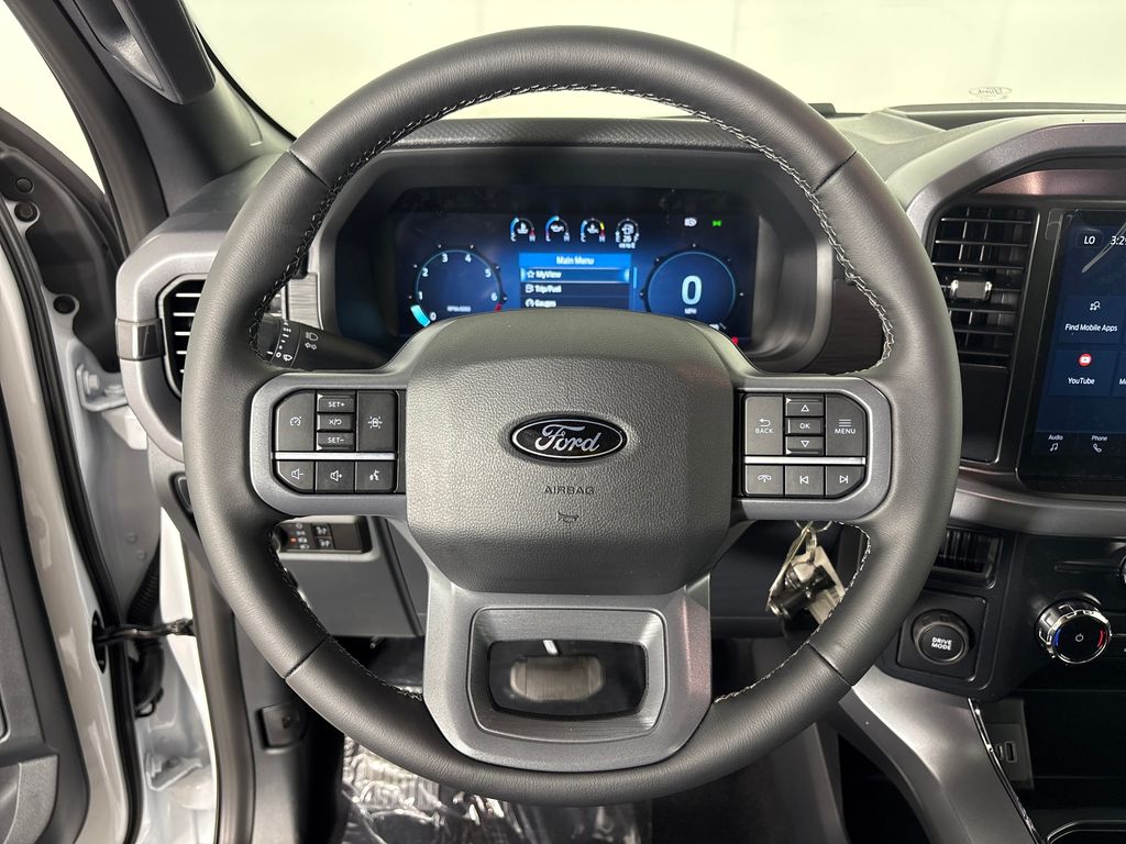 New 2026 White Ford XLT image 18