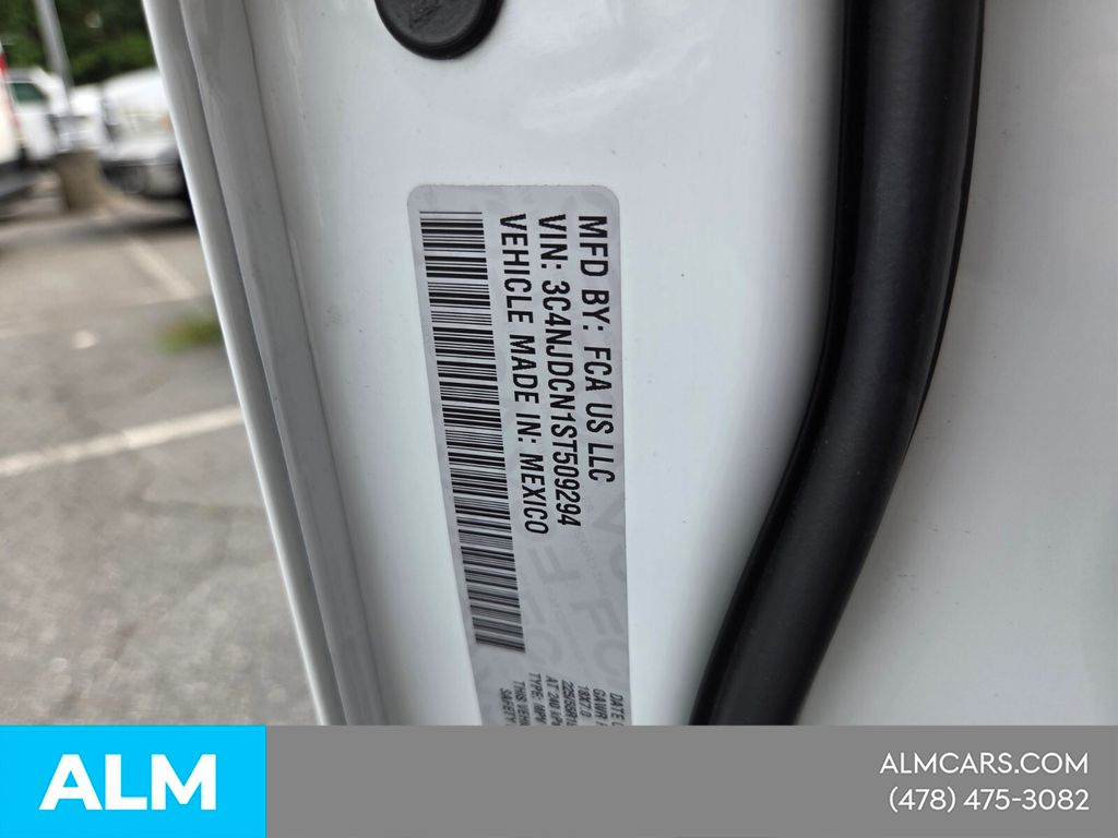 Used 2025 White Jeep Limited image 18