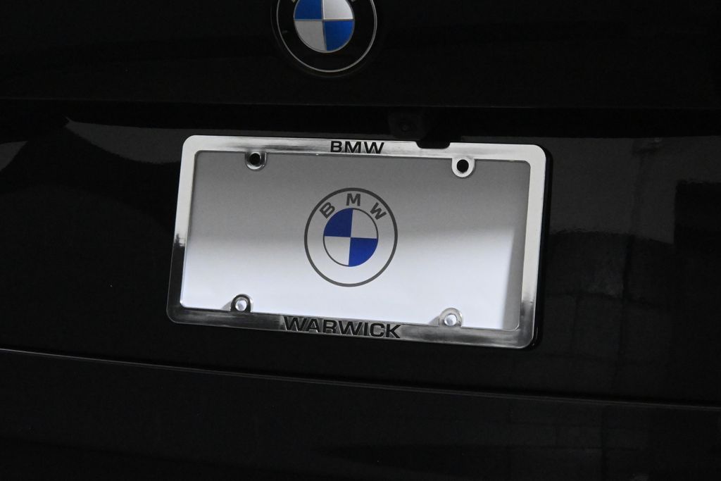 Thumbnail: 2026 BMW X5 - 14