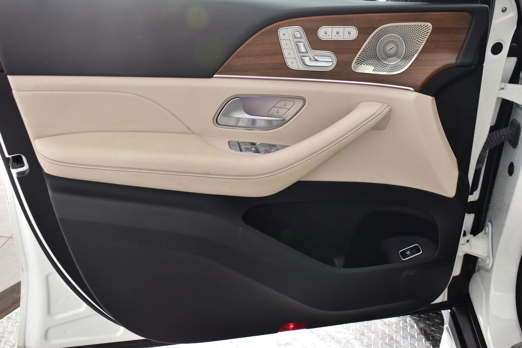 Thumbnail: 2023 Mercedes-Benz GLE - 11