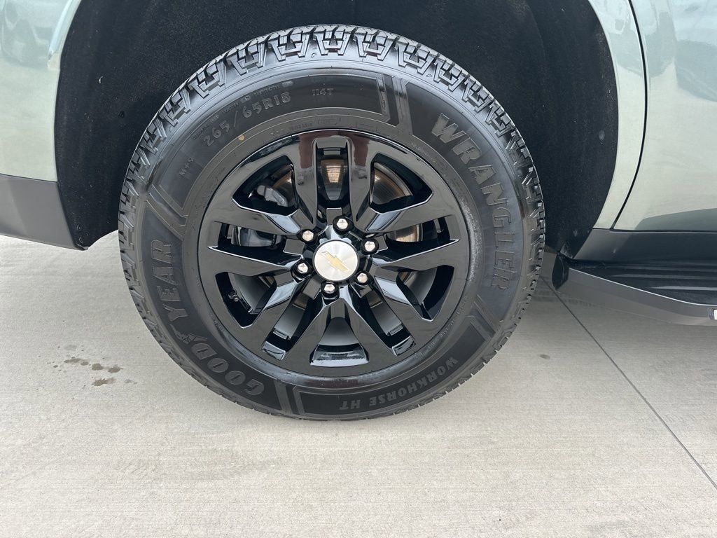 2023 Silver Sage Metallic Chevrolet Tahoe LT RWD SUV