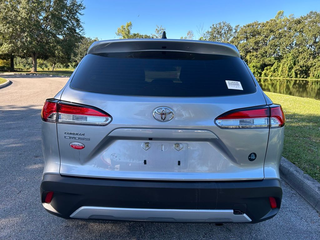 Thumbnail: 2025 Toyota Corolla Cross - 4
