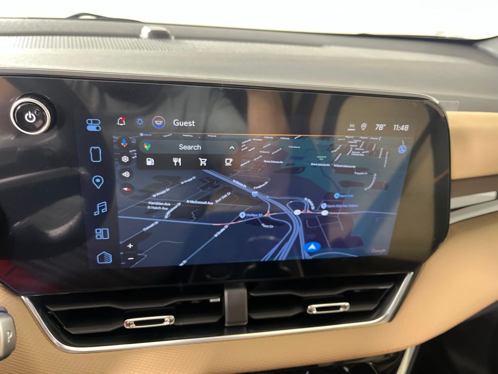 Thumbnail: 2027 Chevrolet Equinox - 25