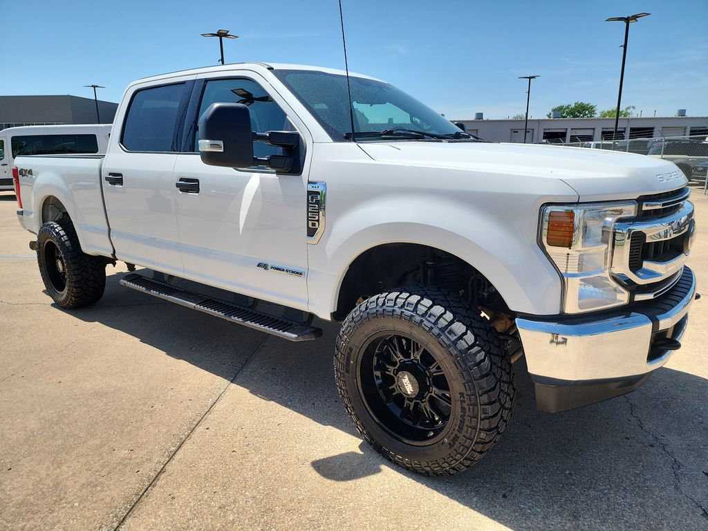 2022 Ford F-250SD XLT photo