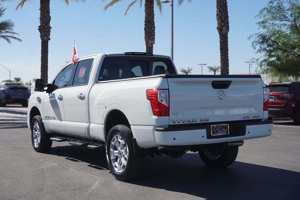 2021 Nissan Titan XD SV 3