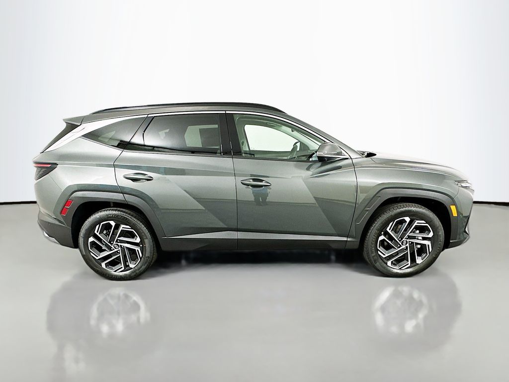 Thumbnail: 2026 Hyundai Tucson - 4