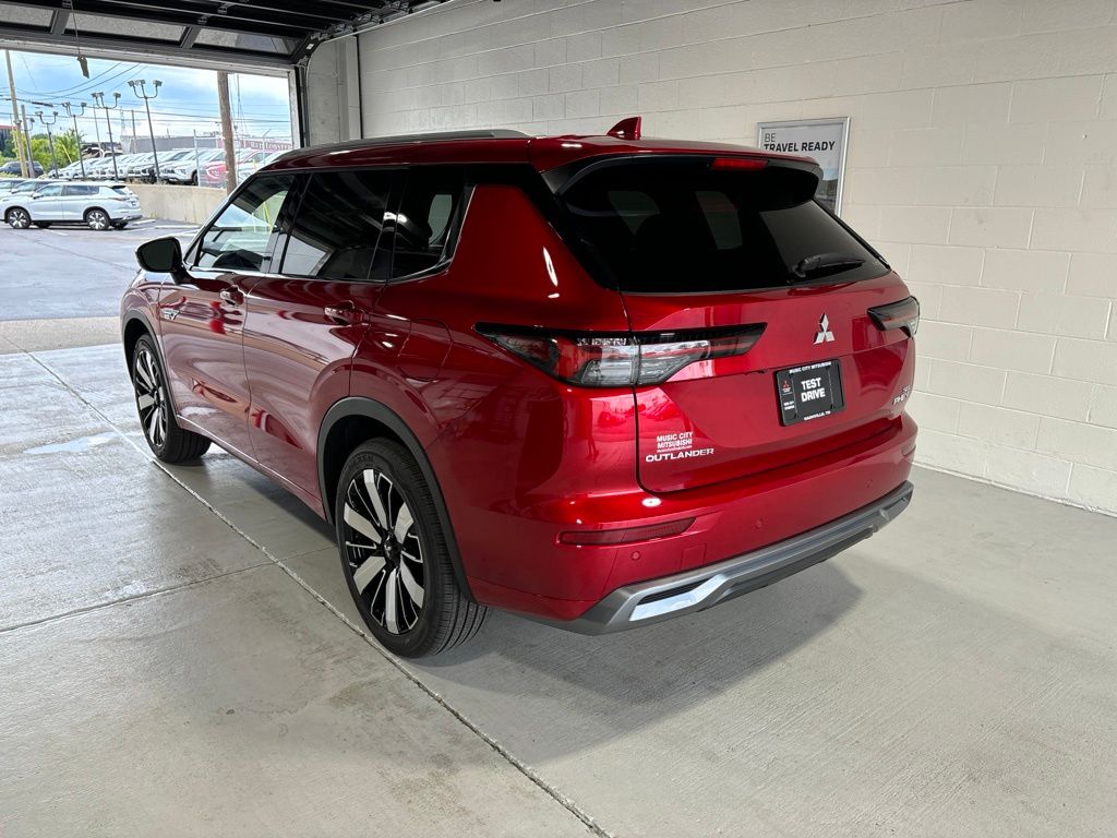New 2026 Mitsubishi Outlander PHEV SUV